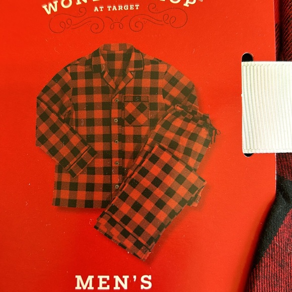 2 pc Buffalo Plaid Flannel Pajamas from Target - Medium - New. 🛍️ - Picture 3 of 4